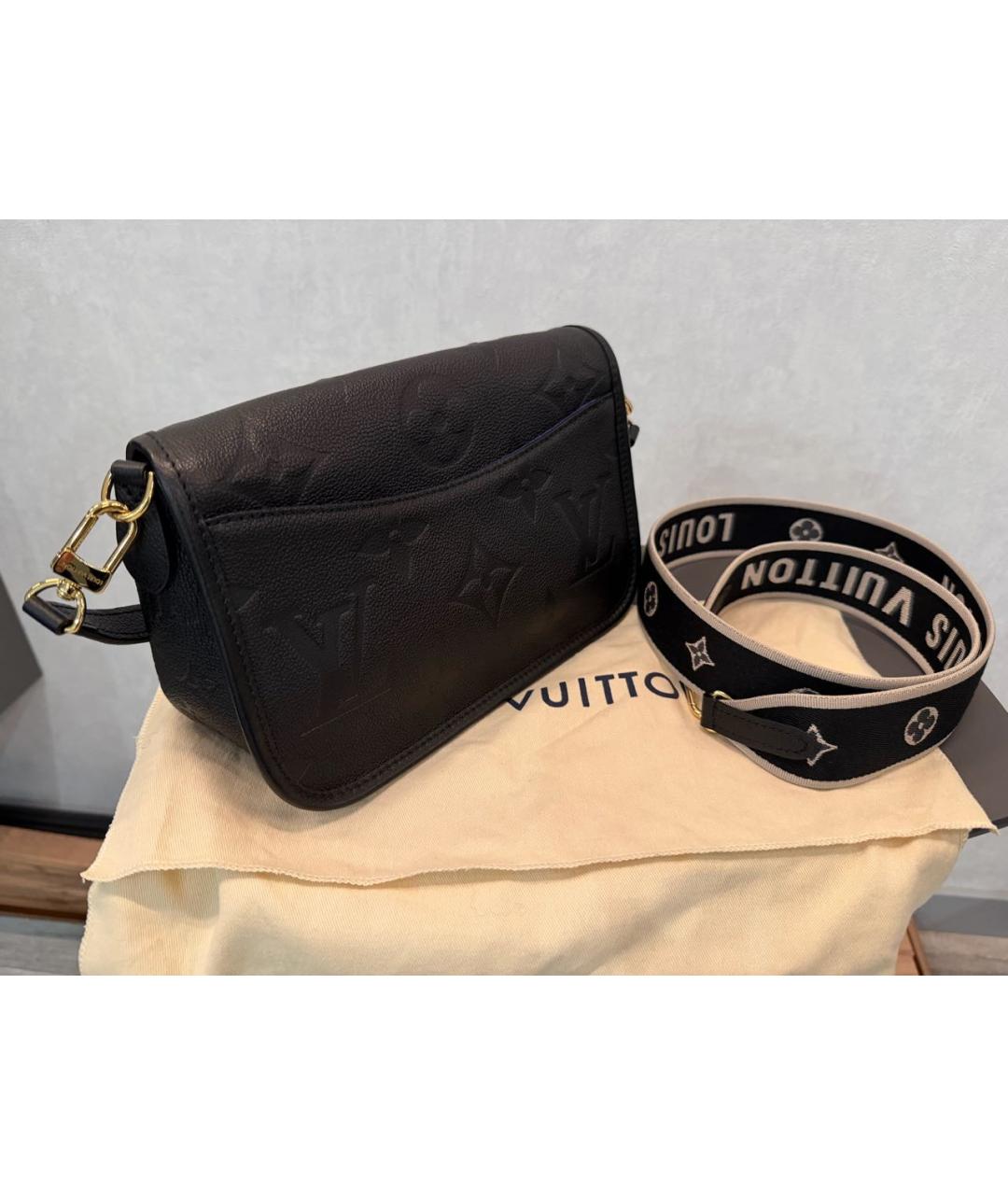 LOUIS VUITTON Черная кожаная сумка через плечо, фото 5