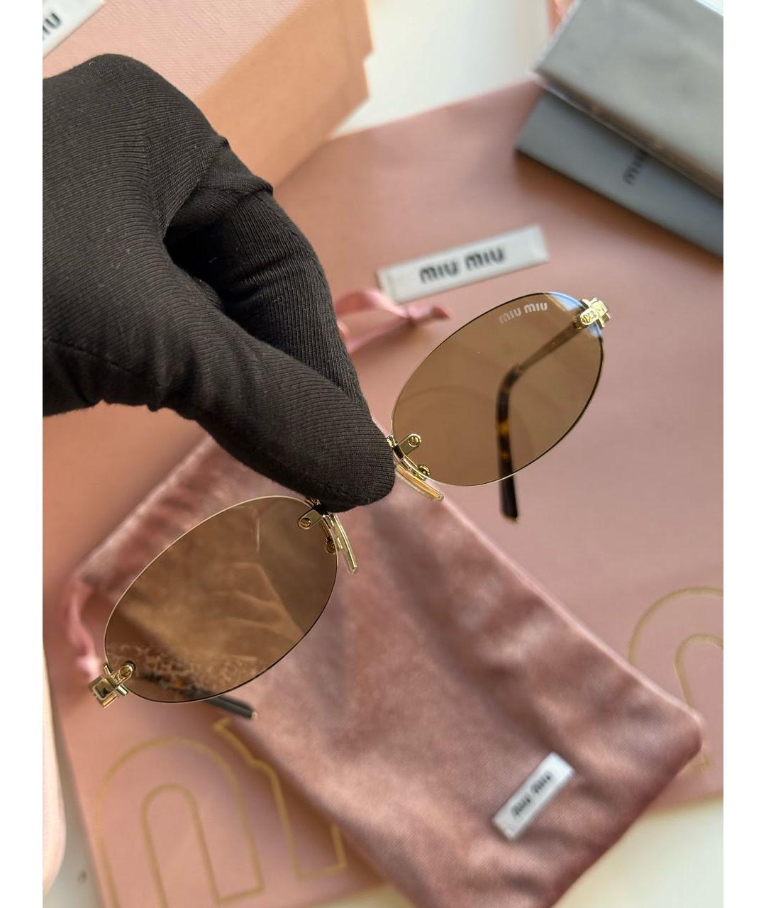 MIU MIU Желтые металлические солнцезащитные очки, фото 5