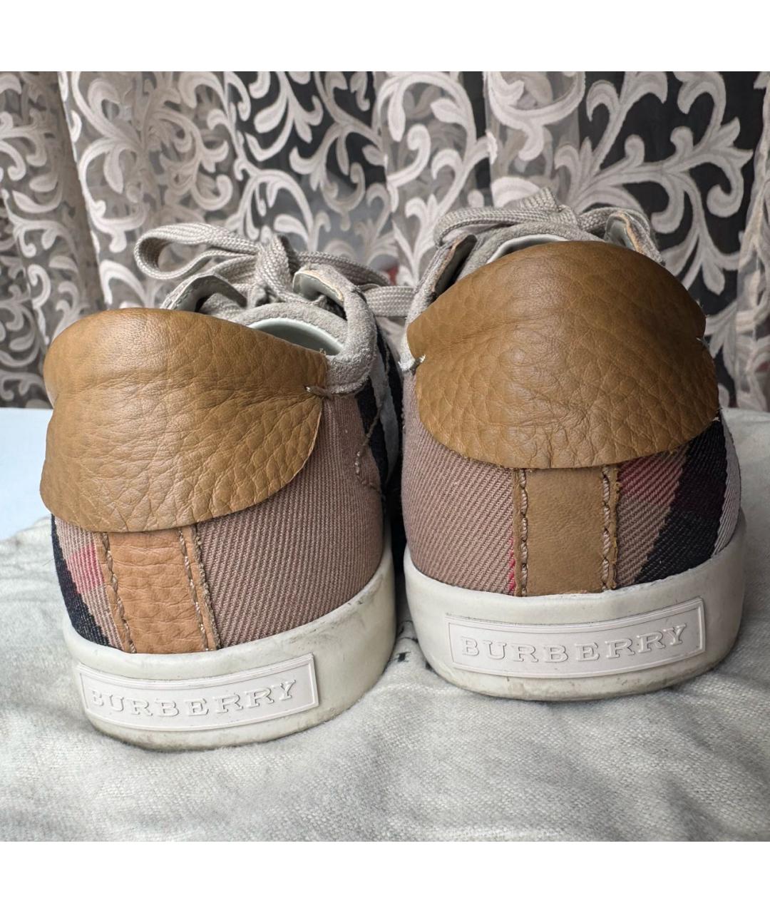 BURBERRY Бежевые замшевые кеды, фото 4