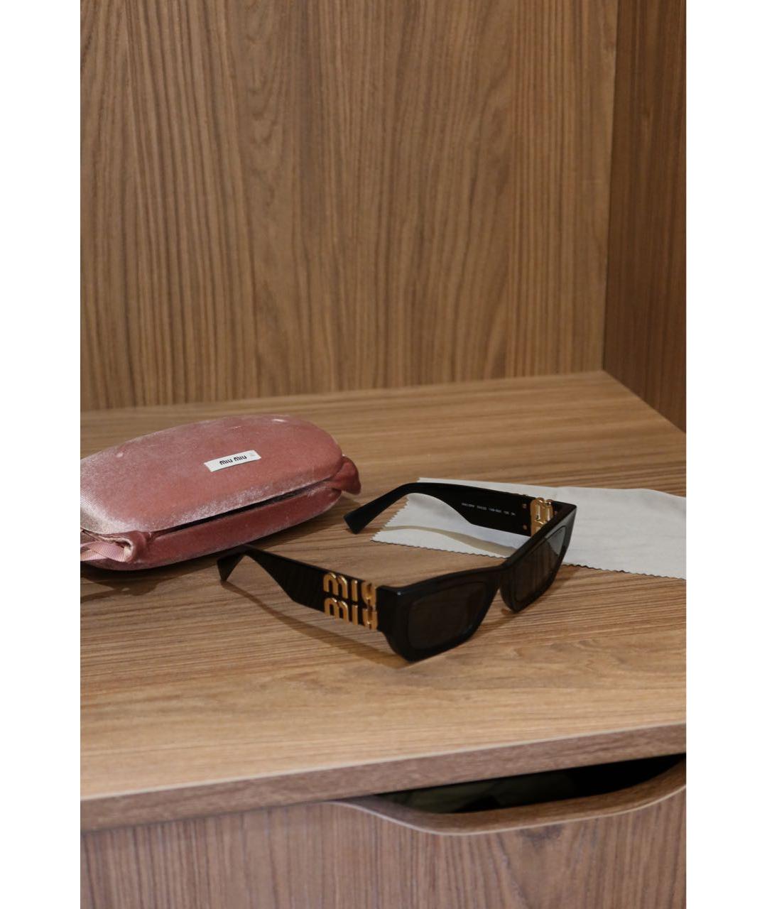 MIU MIU Черные пластиковые солнцезащитные очки, фото 7