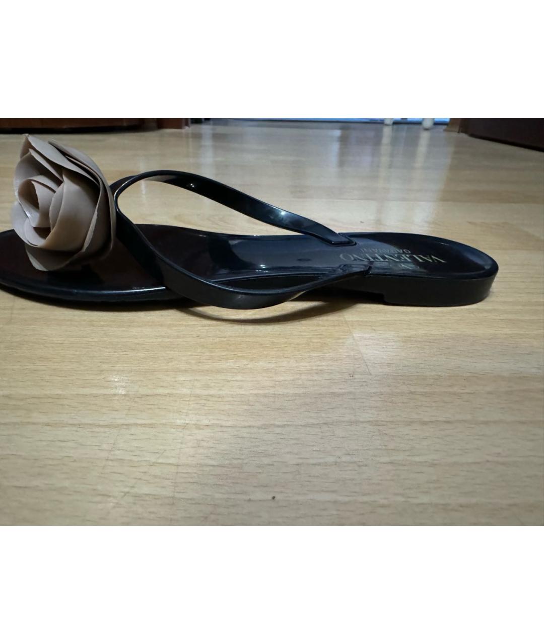 VALENTINO Черные кожаные сандалии, фото 3