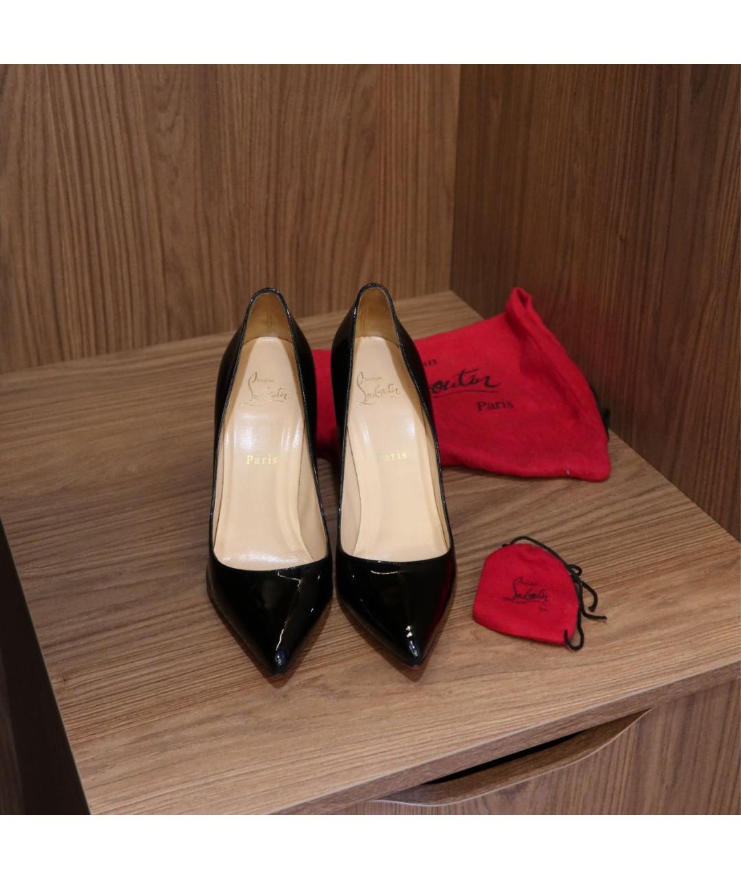 CHRISTIAN LOUBOUTIN Черные туфли из лакированной кожи, фото 2