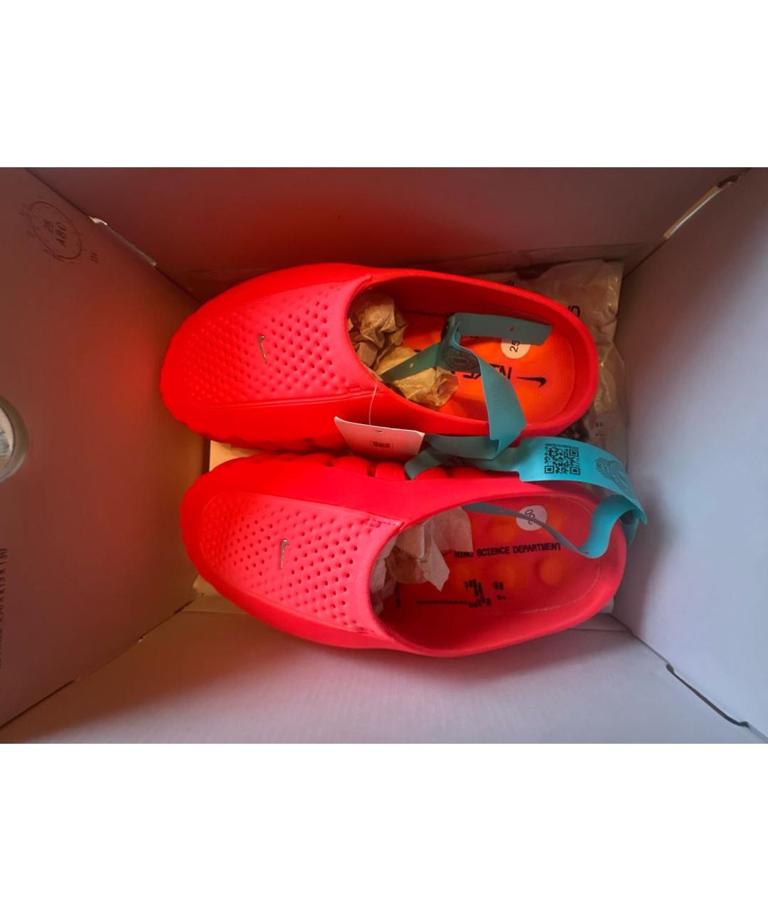 NIKE Красные синтетические шлепанцы, фото 3