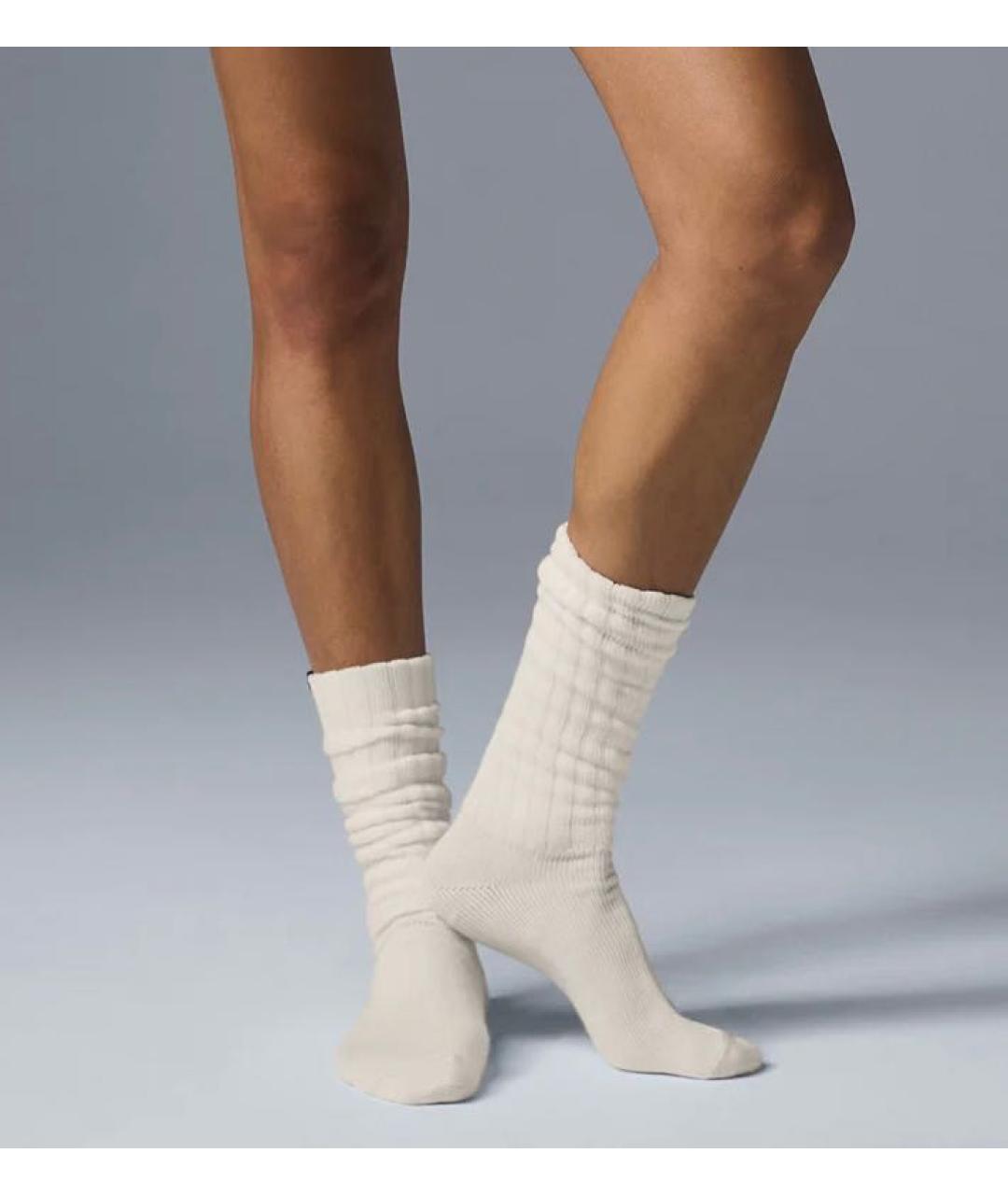 ALO YOGA Бежевые носки, чулки и колготы, фото 2