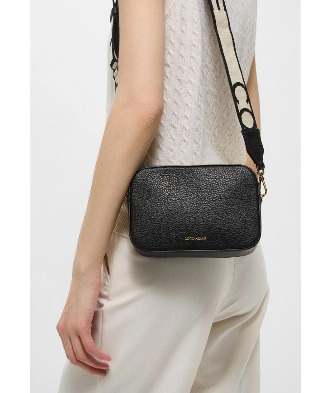 COCCINELLE Черная кожаная сумка через плечо, фото 2