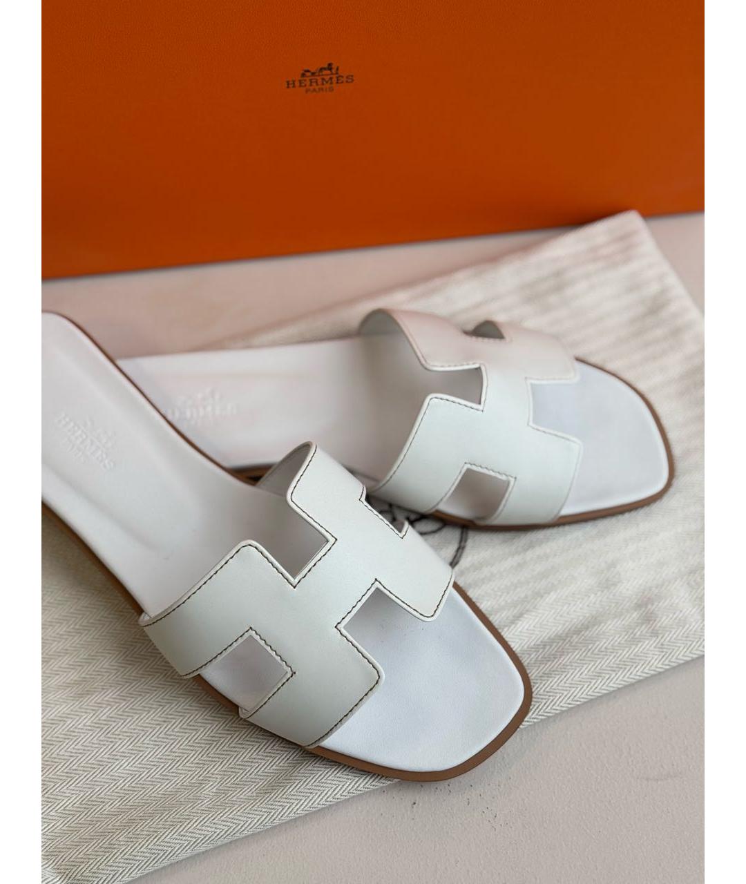 HERMES Белые кожаные шлепанцы, фото 2