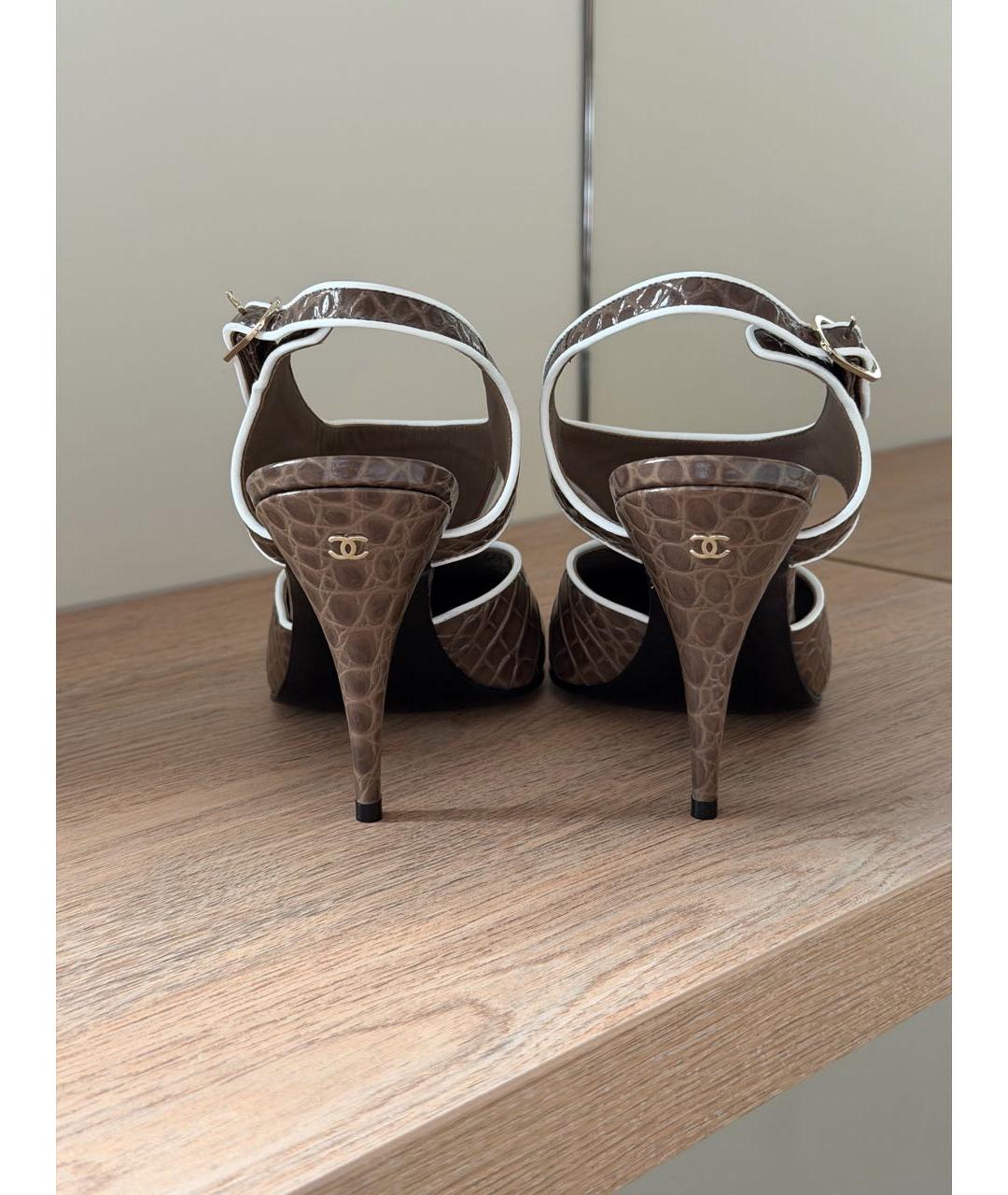 CHANEL Коричневые кожаные туфли, фото 6