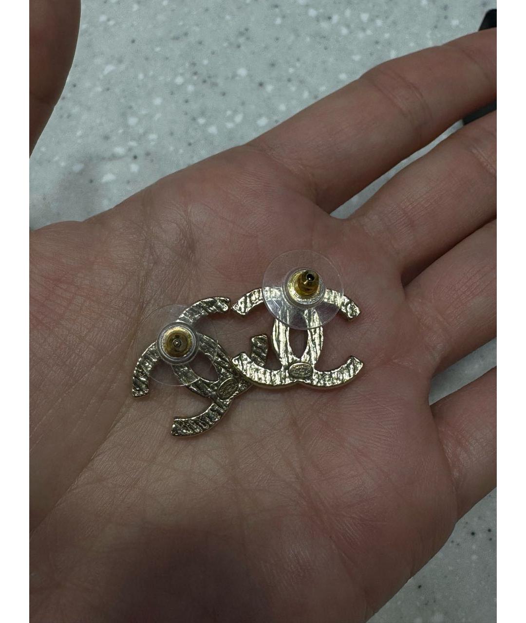 CHANEL Золотые металлические серьги, фото 3