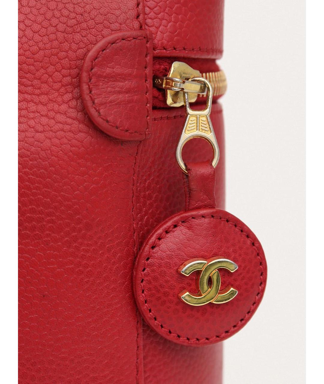 CHANEL Красная кожаная сумка с короткими ручками, фото 8