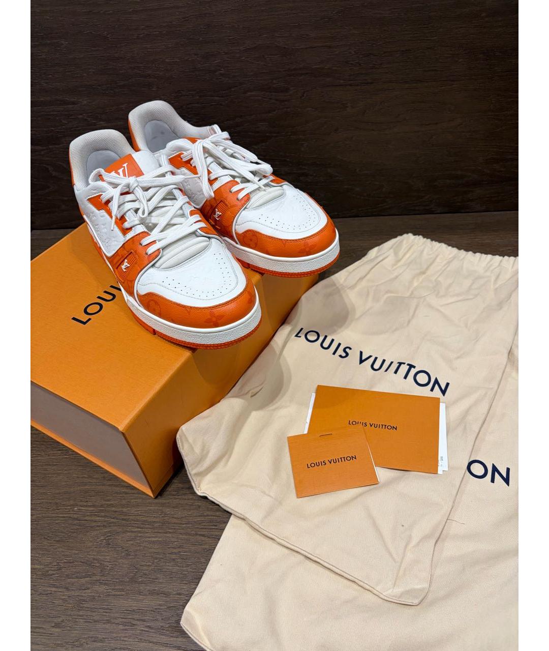 LOUIS VUITTON Оранжевое кожаные низкие кроссовки / кеды, фото 5