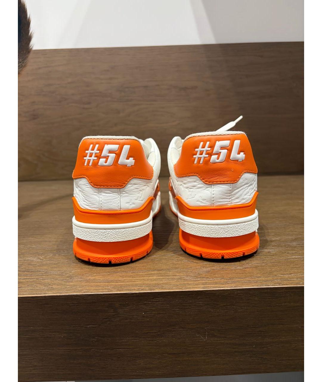 LOUIS VUITTON Оранжевое кожаные низкие кроссовки / кеды, фото 4