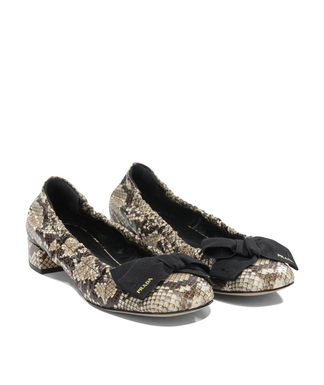 PRADA Бежевые кожаные балетки, фото 2