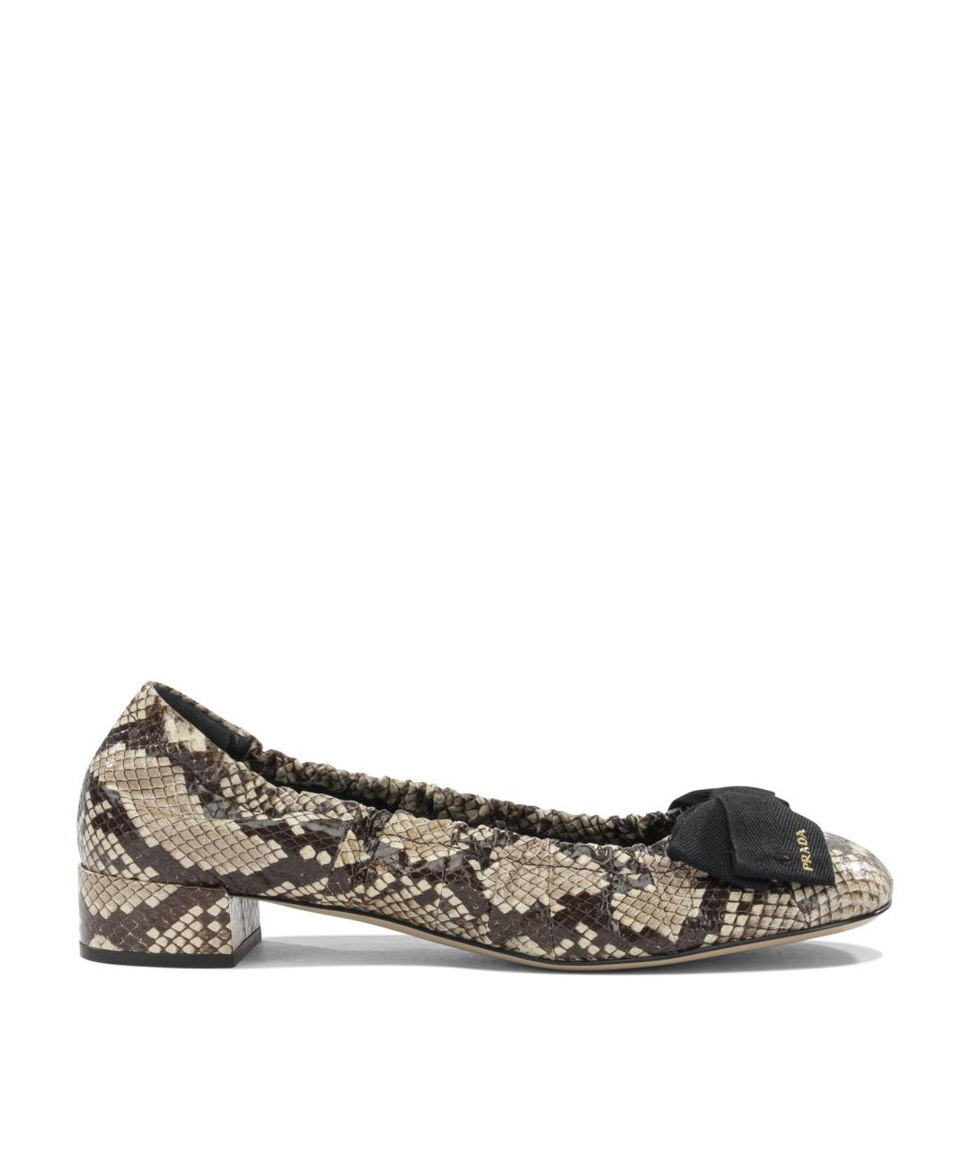 PRADA Бежевые кожаные балетки, фото 1