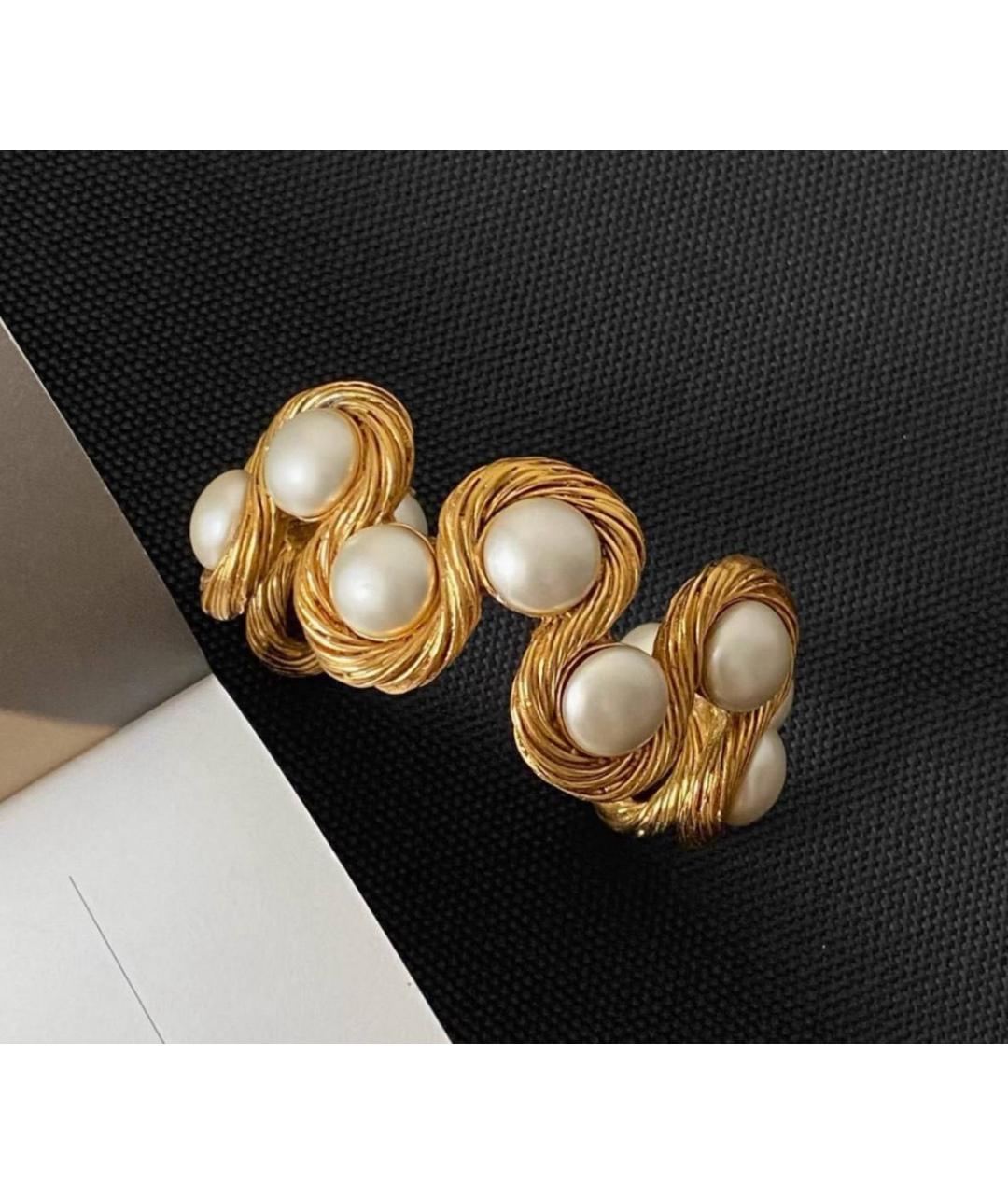 CHANEL Золотой браслет, фото 2