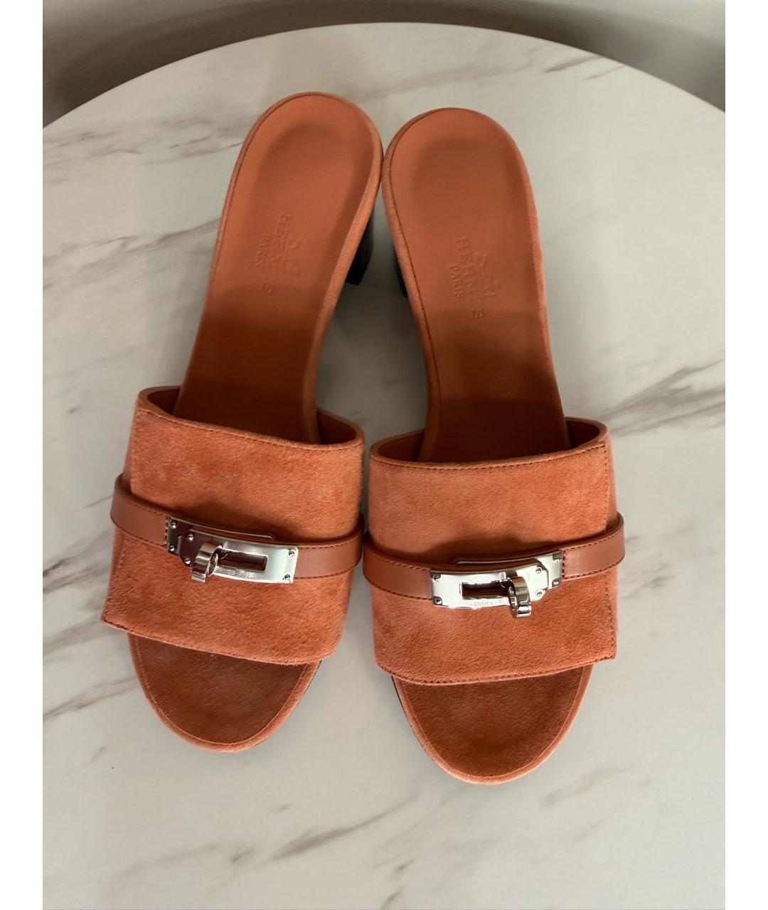 HERMES Коралловые замшевые мюли, фото 3