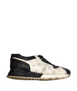 LOUIS VUITTON Низкие кроссовки / кеды