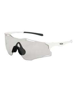 OAKLEY Солнцезащитные очки