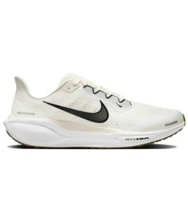 NIKE Низкие кроссовки / кеды