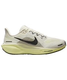 NIKE Низкие кроссовки / кеды