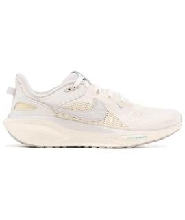 NIKE Низкие кроссовки / кеды