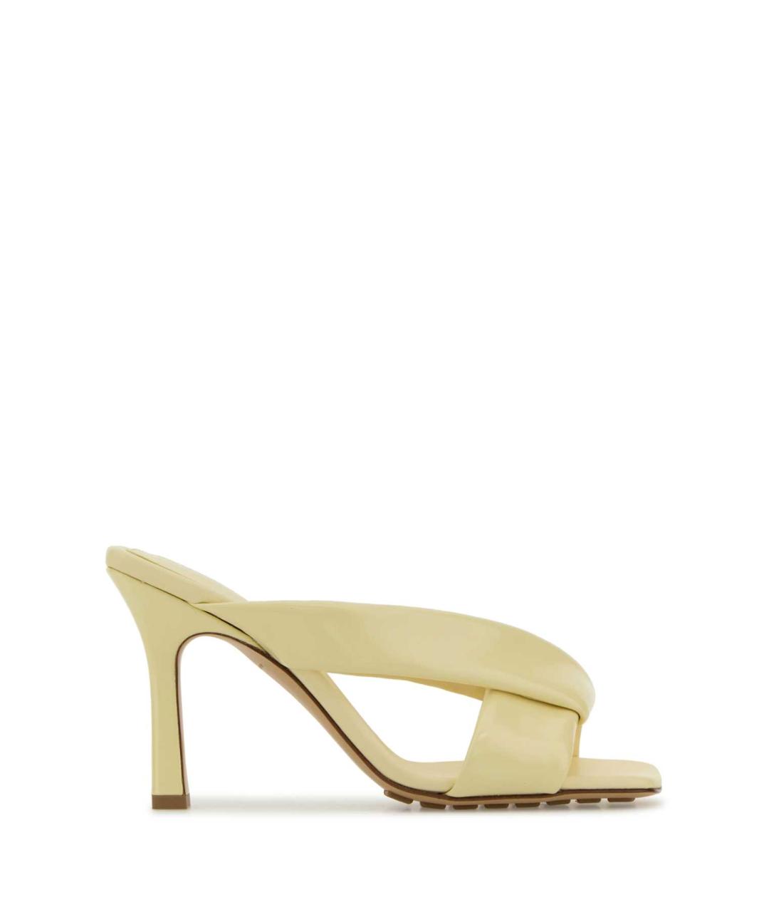 BOTTEGA VENETA Бежевые кожаные мюли, фото 1
