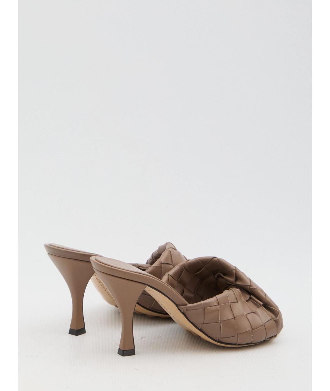 BOTTEGA VENETA Бежевые кожаные мюли, фото 3