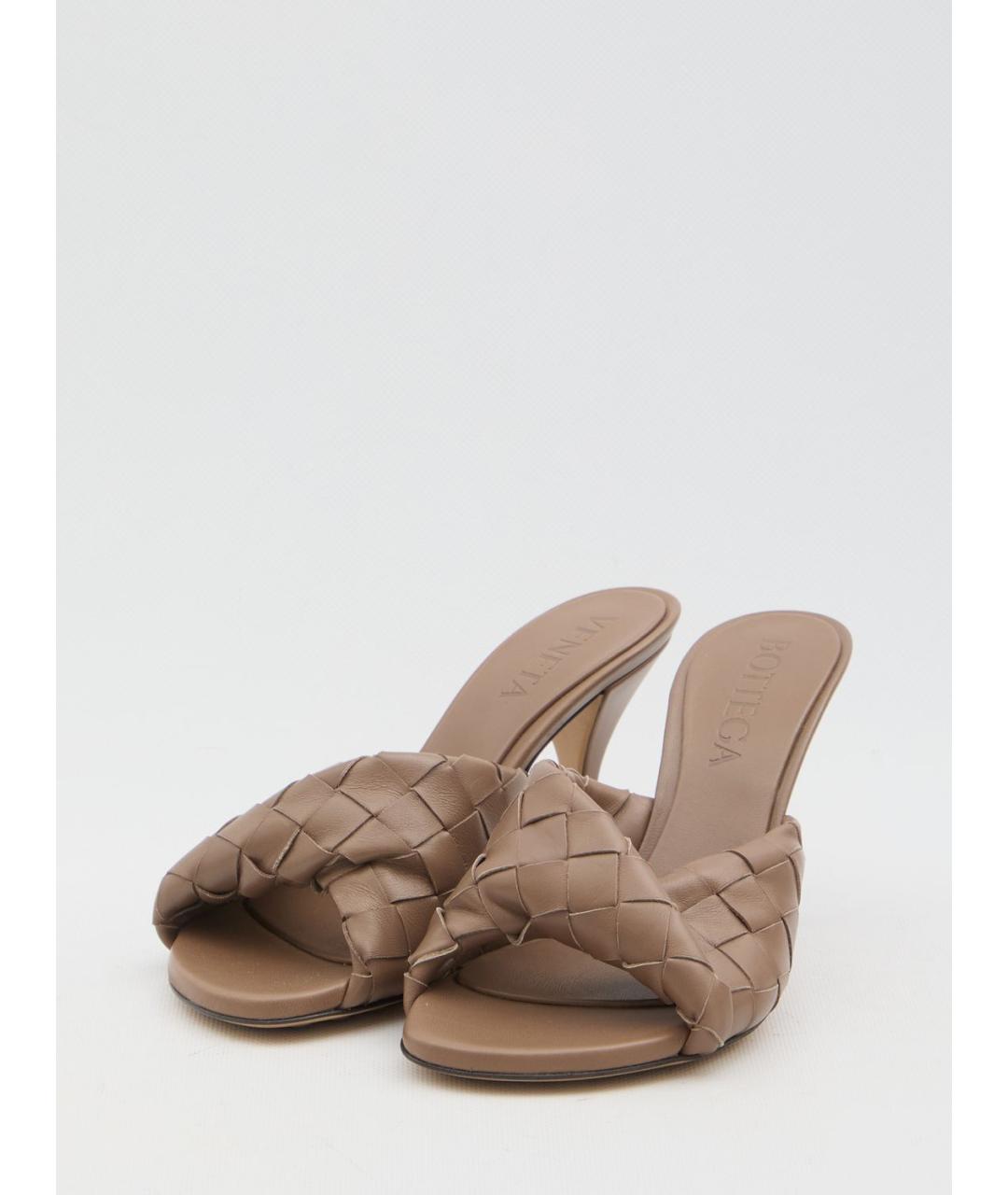 BOTTEGA VENETA Бежевые кожаные мюли, фото 2