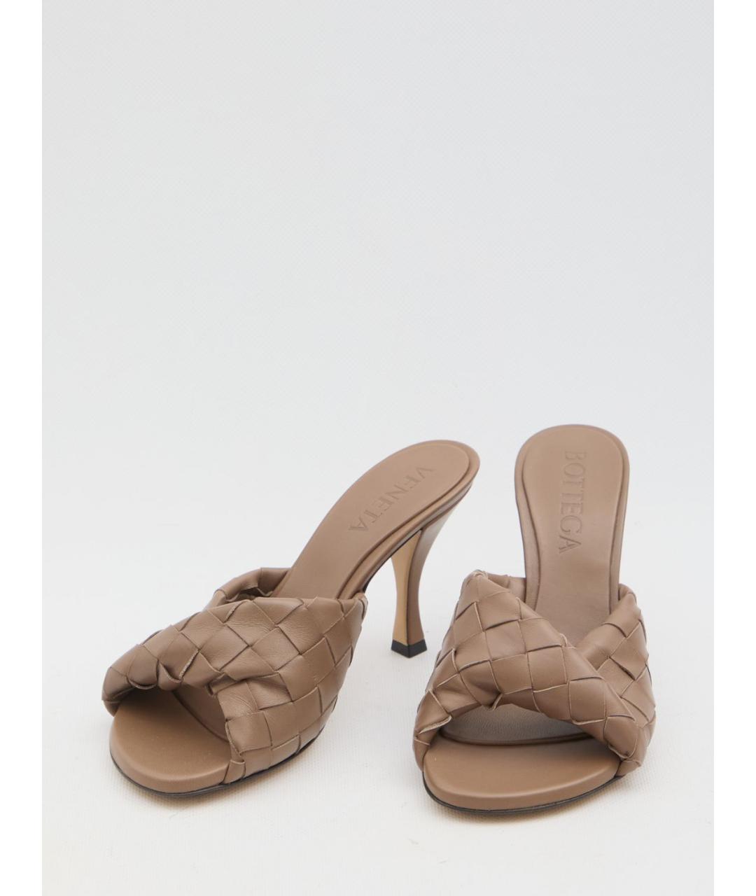 BOTTEGA VENETA Бежевые кожаные мюли, фото 5
