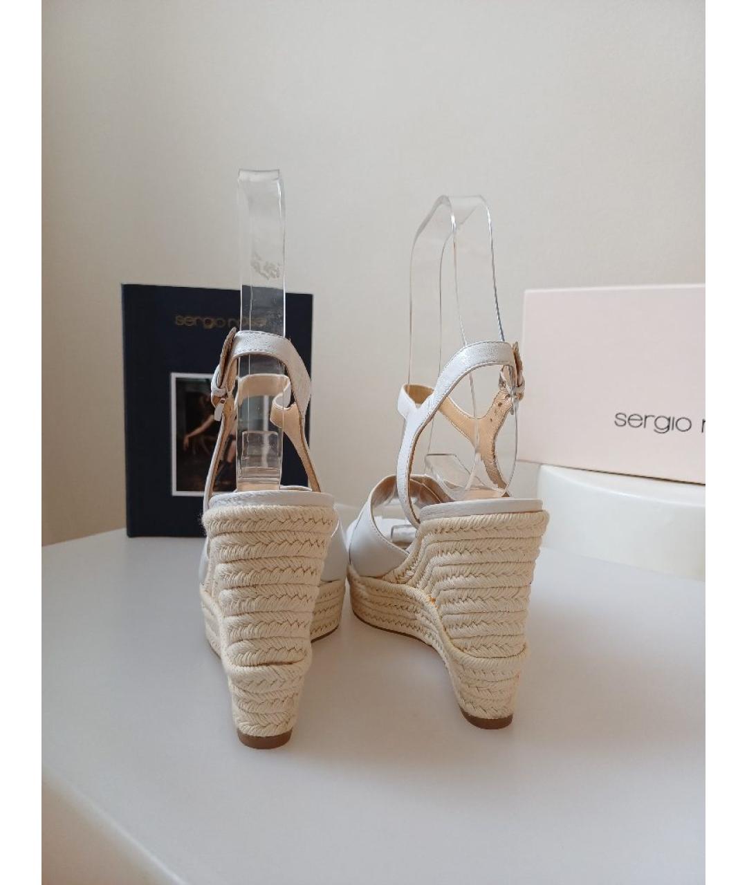 SERGIO ROSSI Белые кожаные босоножки, фото 8