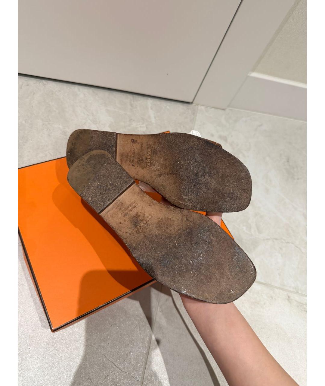 HERMES Коричневые кожаные сандалии, фото 4
