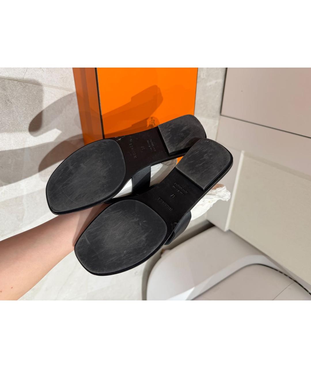 HERMES Черные кожаные шлепанцы, фото 4