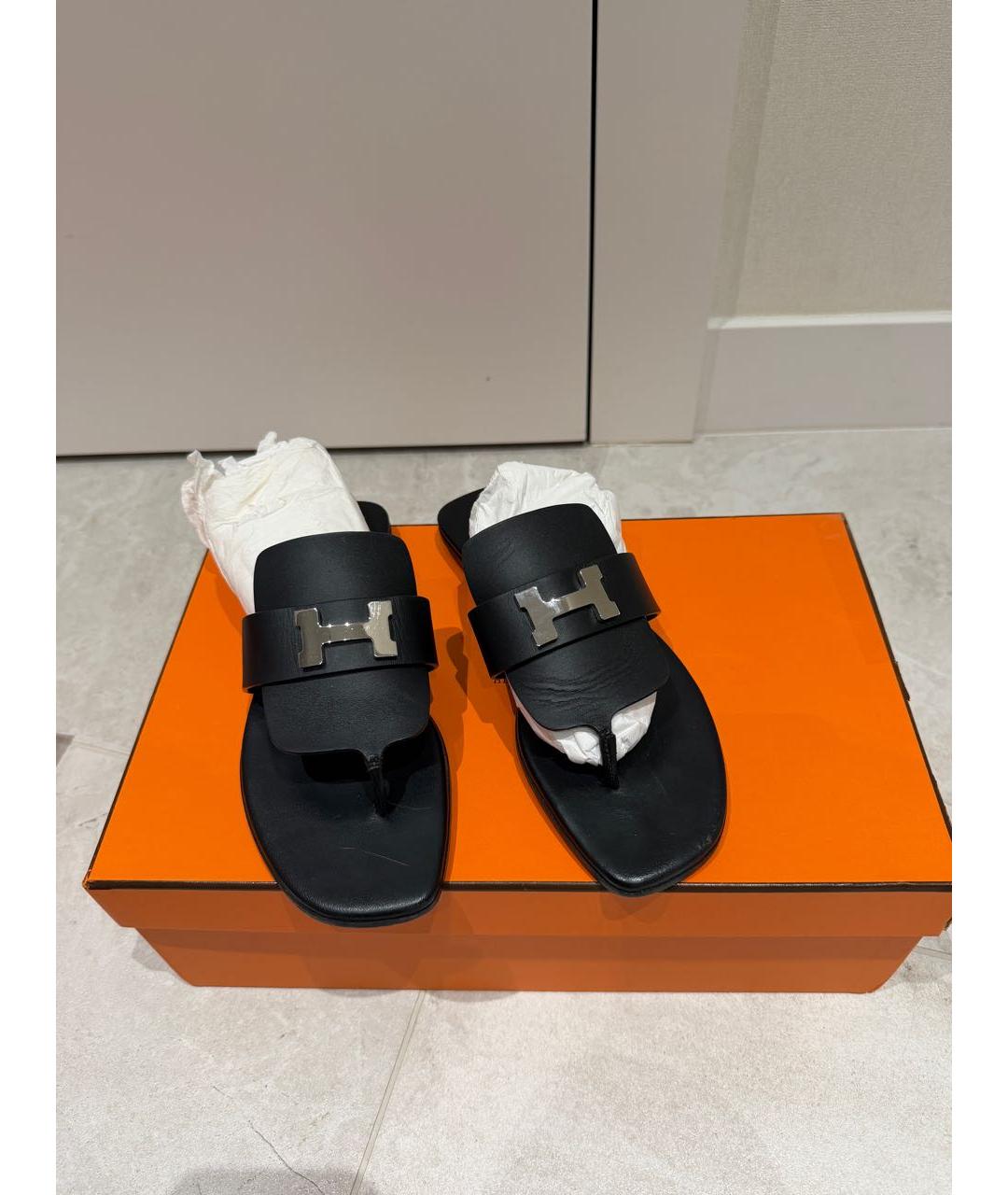 HERMES Черные кожаные шлепанцы, фото 2