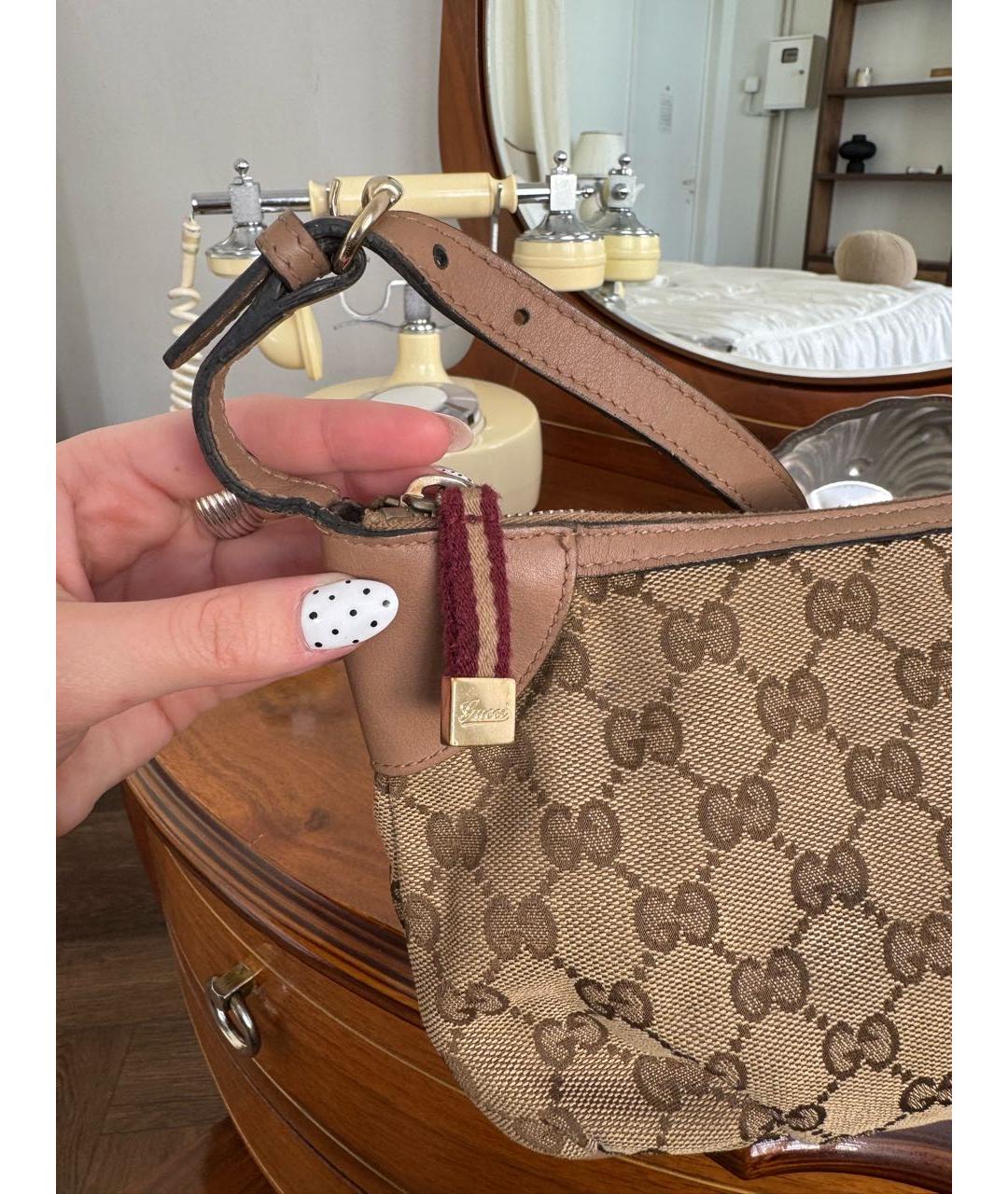 GUCCI Коричневая кожаная сумка с короткими ручками, фото 2