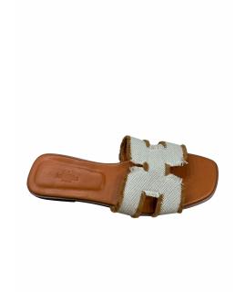 HERMES Шлепанцы