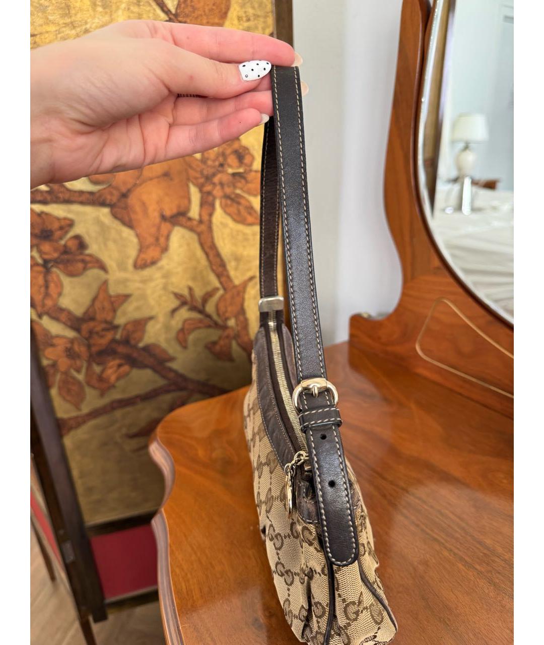 GUCCI Коричневая кожаная сумка с короткими ручками, фото 4