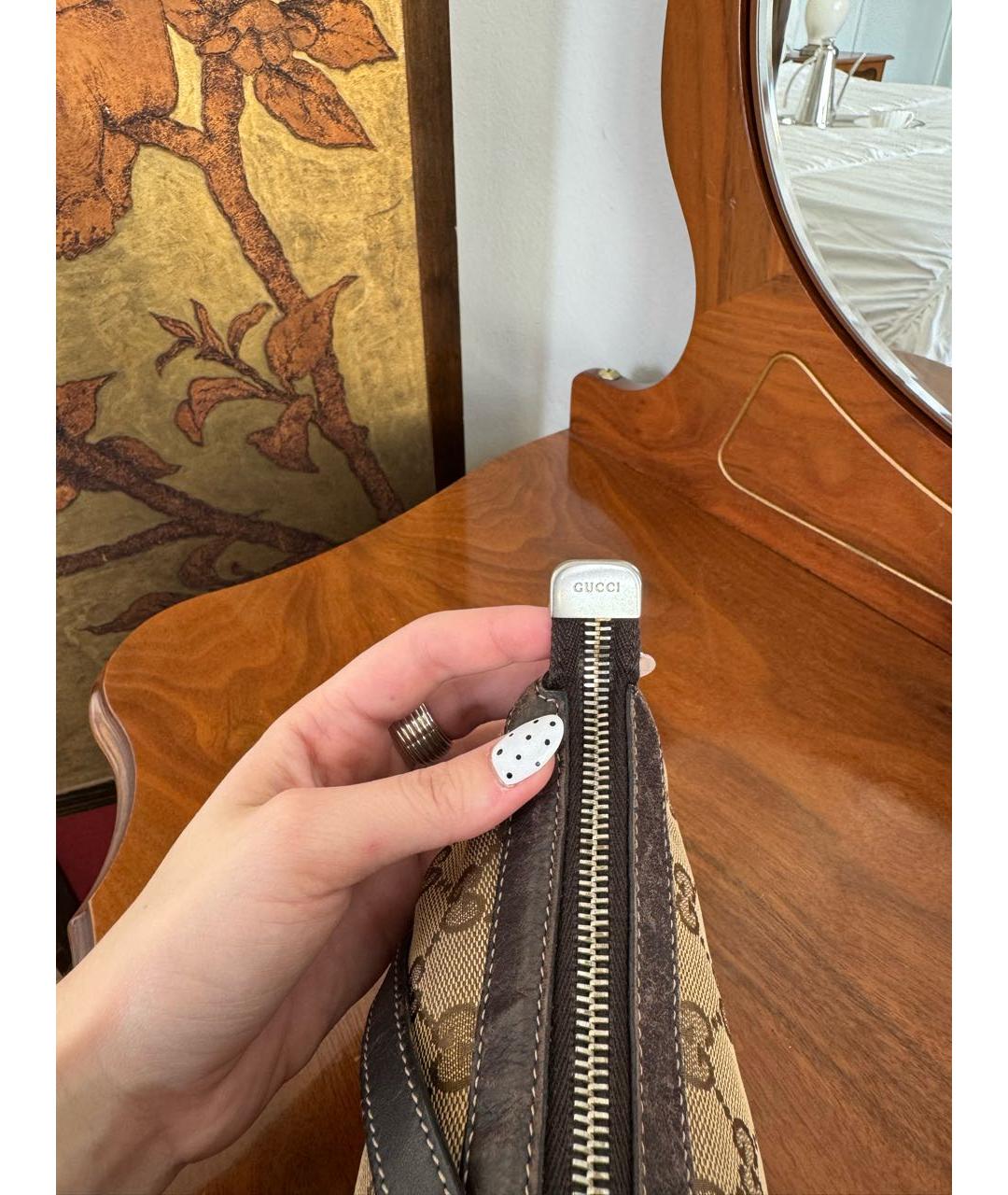 GUCCI Коричневая кожаная сумка с короткими ручками, фото 5