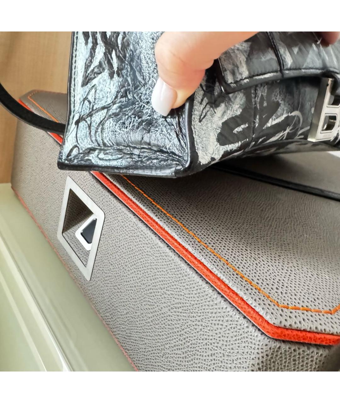 BALENCIAGA Черная кожаная сумка через плечо, фото 6