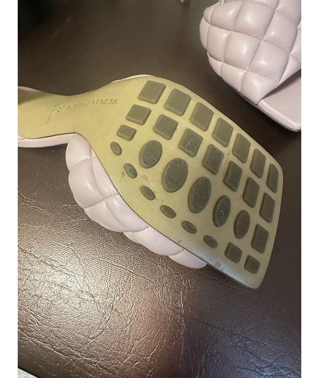 BOTTEGA VENETA Розовые кожаные мюли, фото 3
