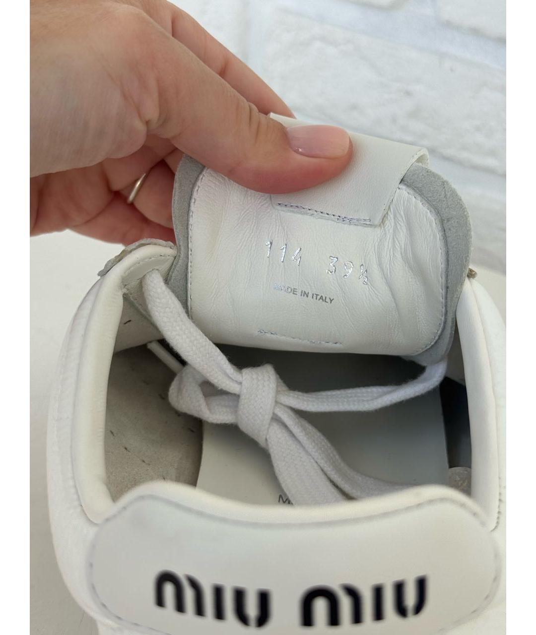 MIU MIU Белые кеды из лакированной кожи, фото 7