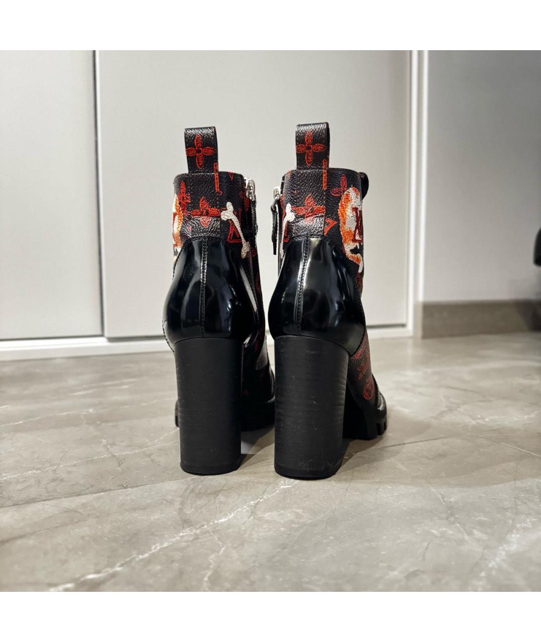 LOUIS VUITTON Черные кожаные ботильоны, фото 4