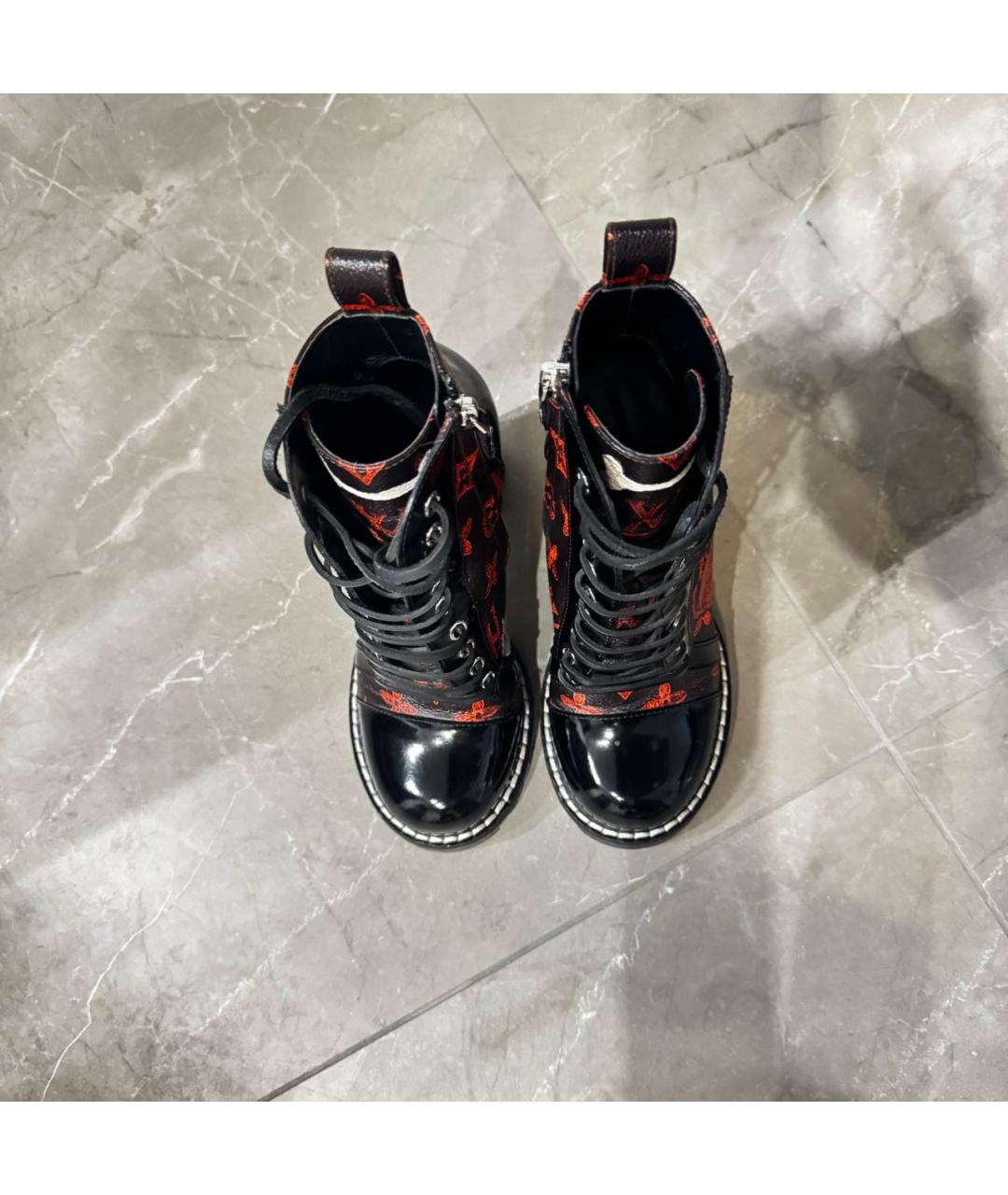 LOUIS VUITTON Черные кожаные ботильоны, фото 3