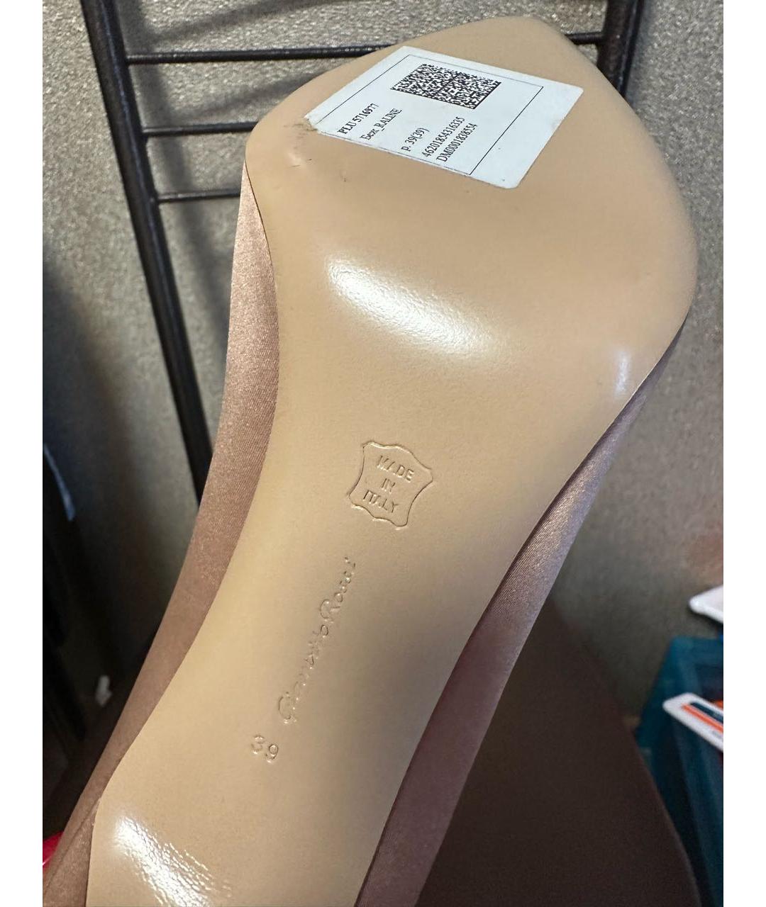 GIANVITO ROSSI Бежевые текстильные туфли, фото 4