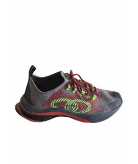 GUCCI Низкие кроссовки / кеды