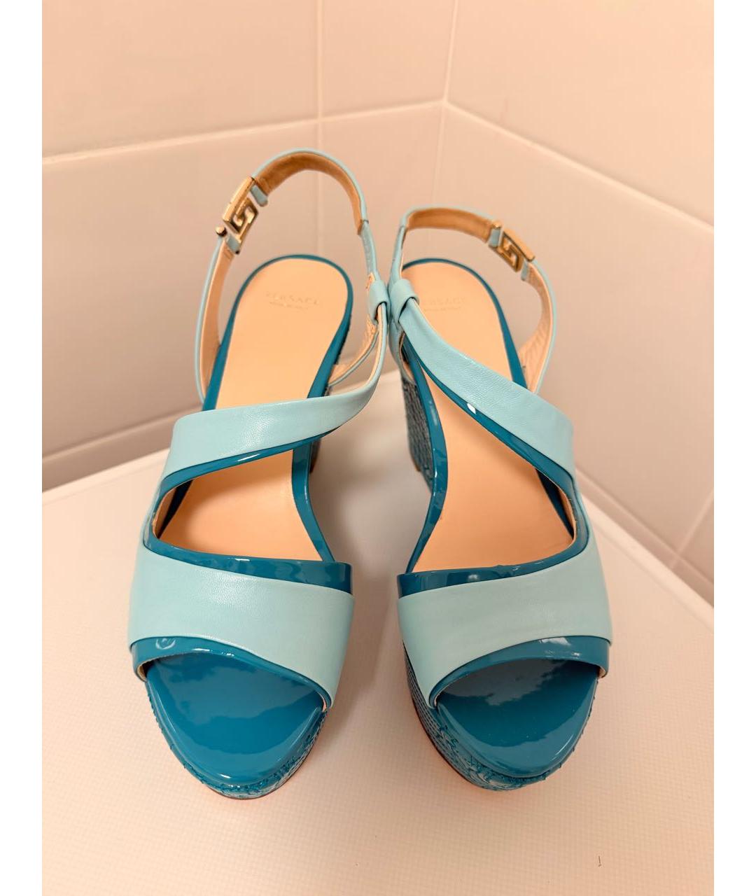 VERSACE Бирюзовые кожаные босоножки, фото 2