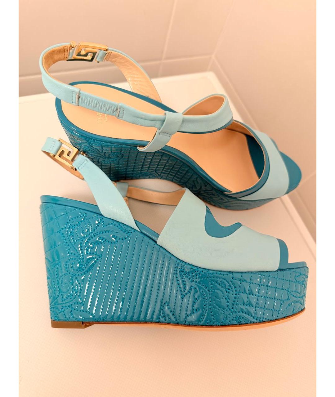 VERSACE Бирюзовые кожаные босоножки, фото 4