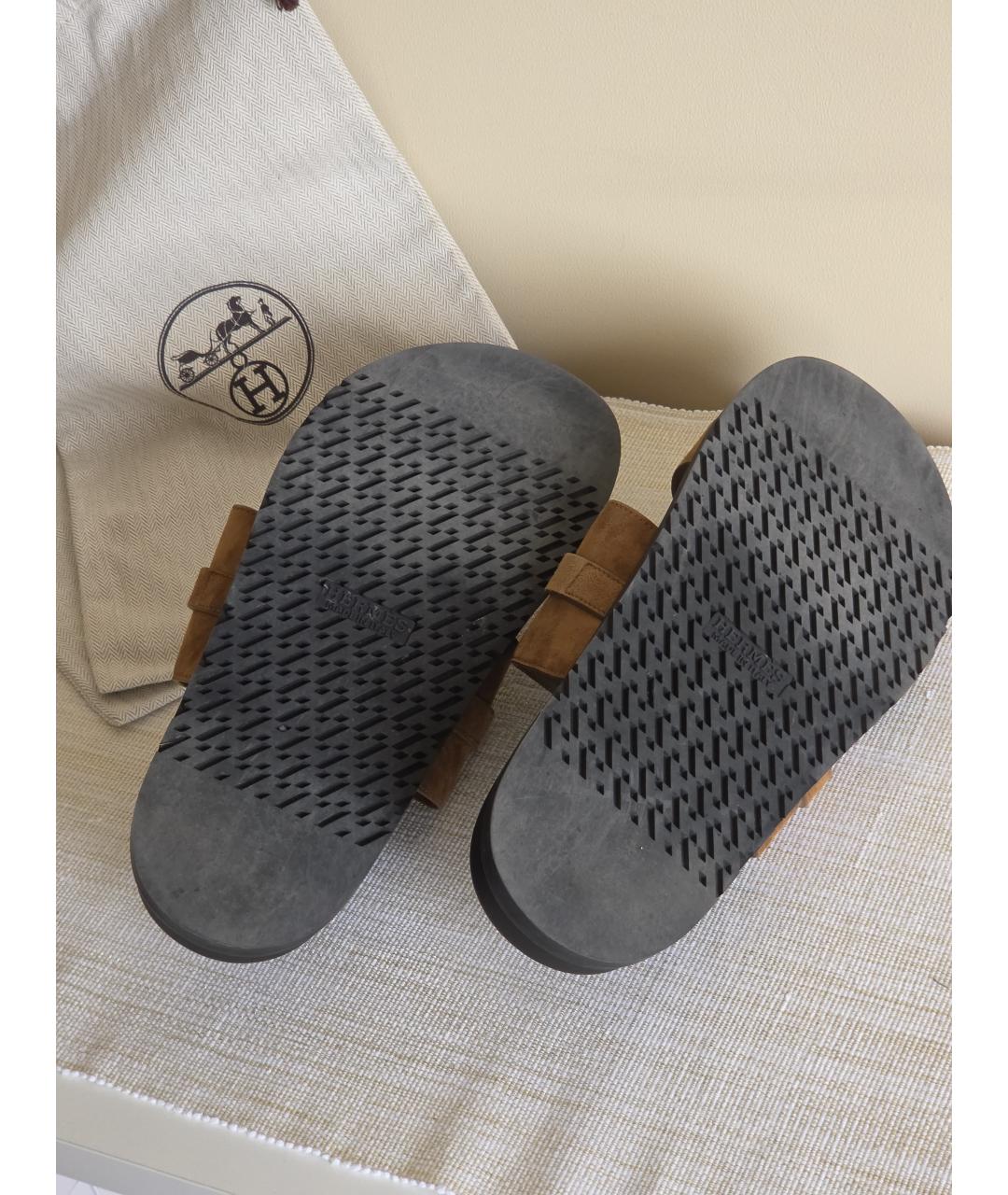 HERMES Коричневые замшевые шлепанцы, фото 5