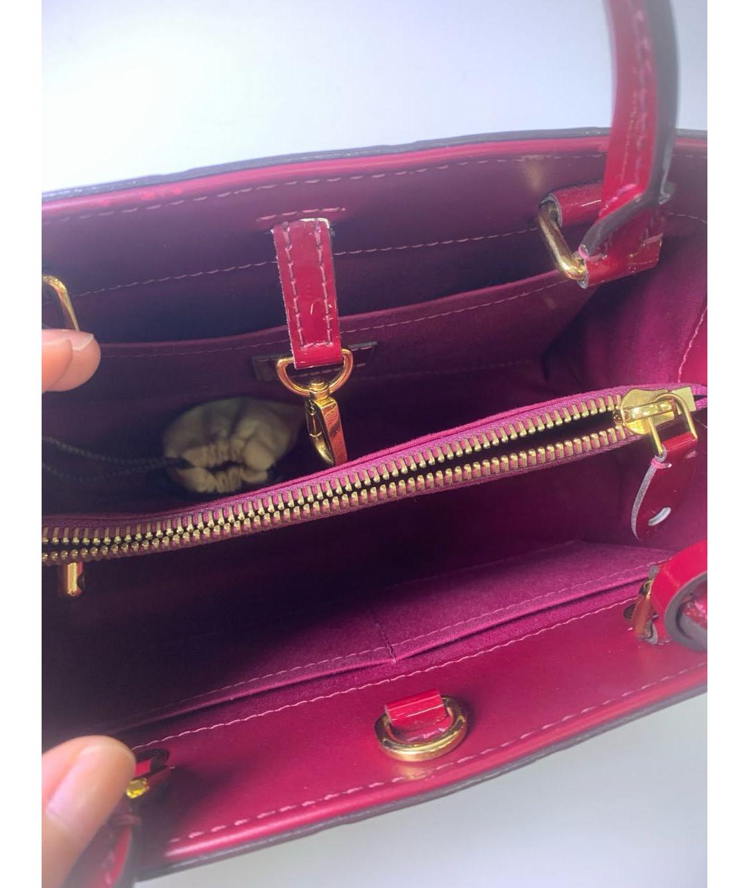 LOUIS VUITTON Красная сумка тоут из лакированной кожи, фото 7