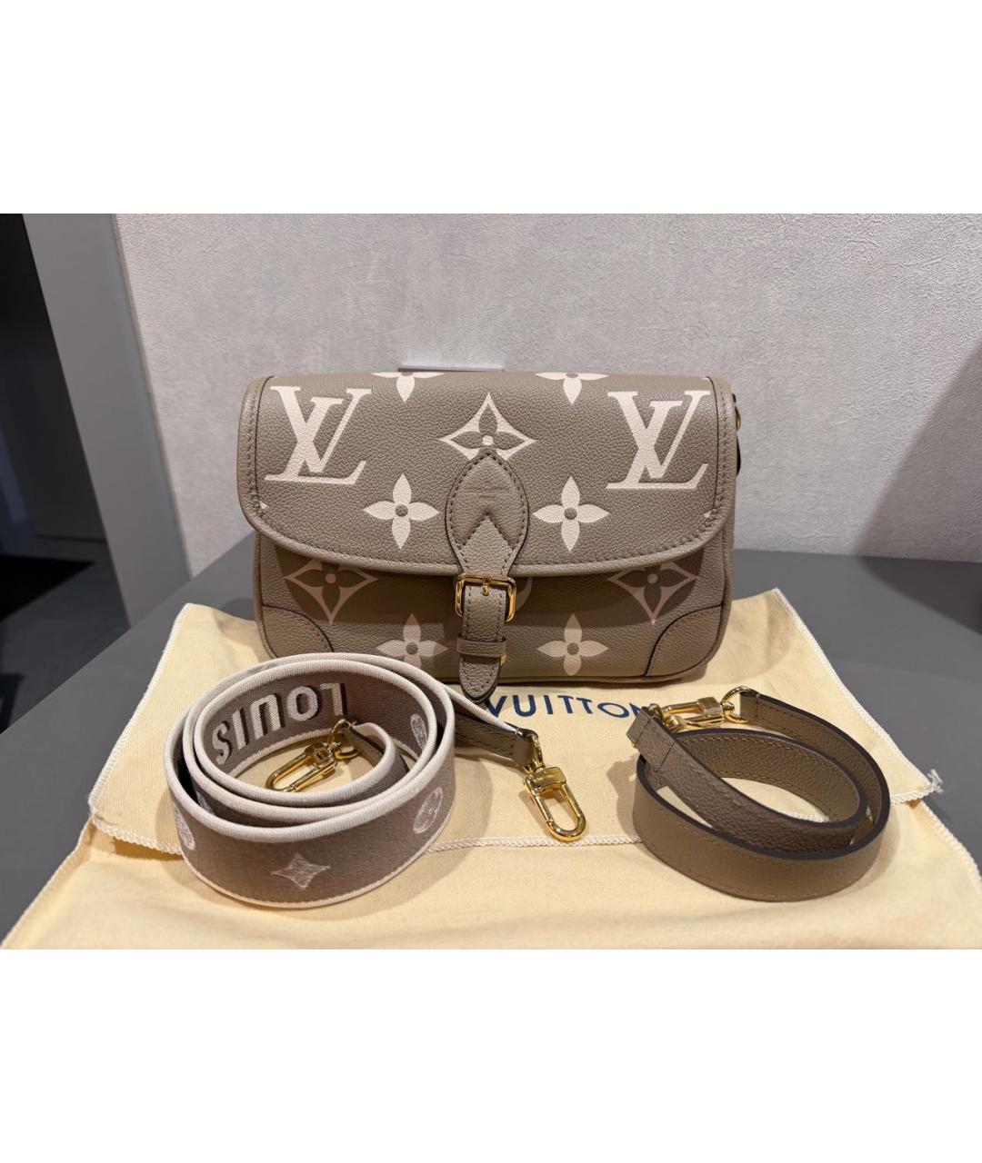 LOUIS VUITTON Бежевая кожаная сумка через плечо, фото 2