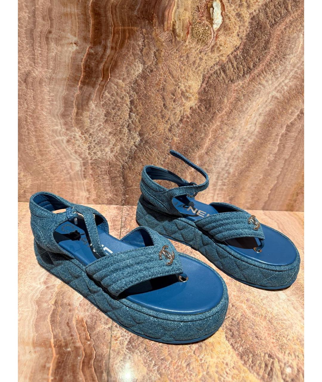 CHANEL Синие текстильные сандалии, фото 5