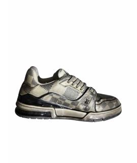 LOUIS VUITTON Низкие ботинки